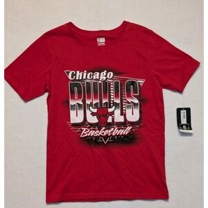 NWT NBA Chicago Bulls Youth Boys Graphic T-Shirt Red Size Large